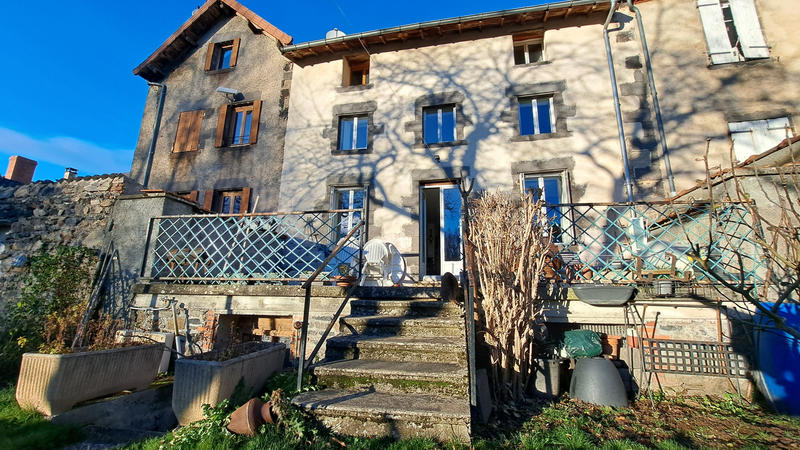 Maison - 217 m² - 7 pièces