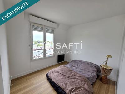 Appartement - 81 m² - 4 pièces