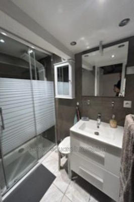 Appartement - 137 m² - 7 pièces