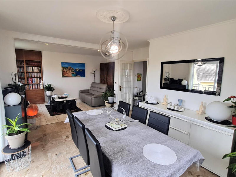 Maison - 190 m² - 7 pièces