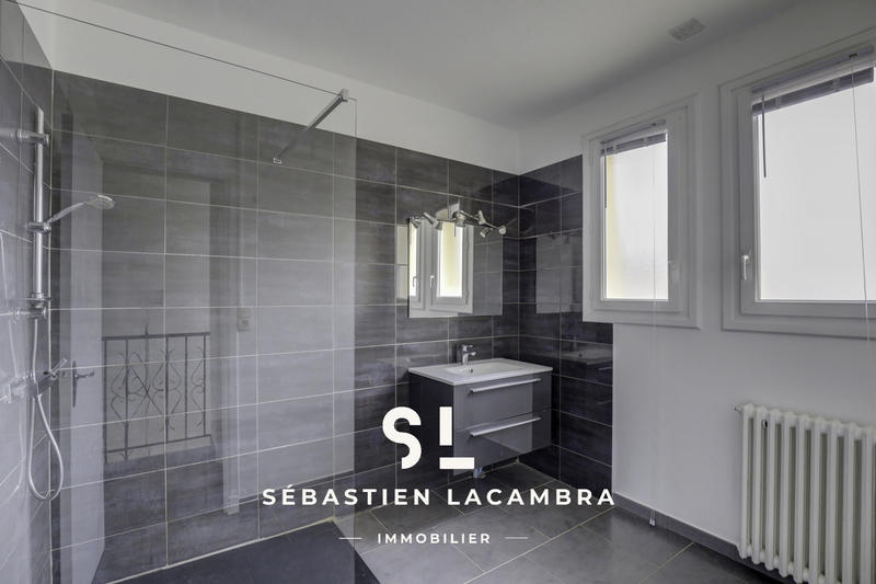 Maison - 84 m² - 3 pièces