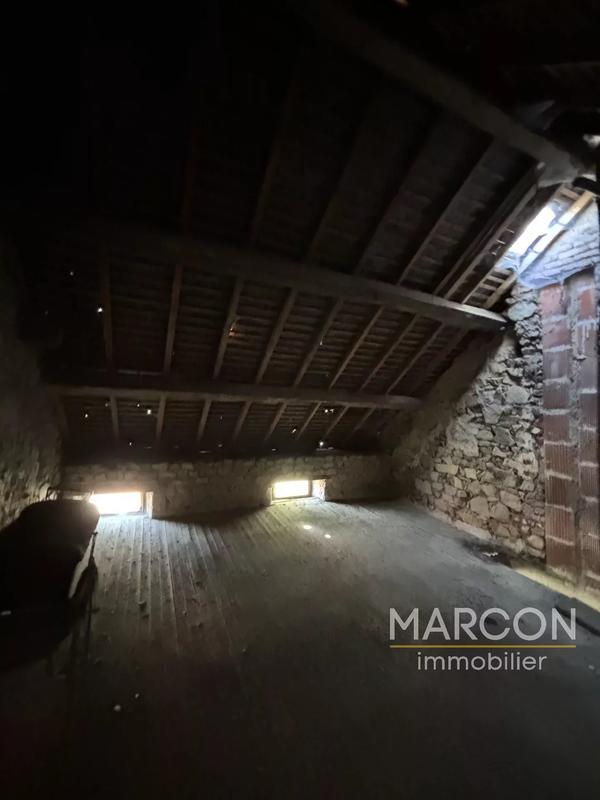 Maison - 165 m² - 4 pièces