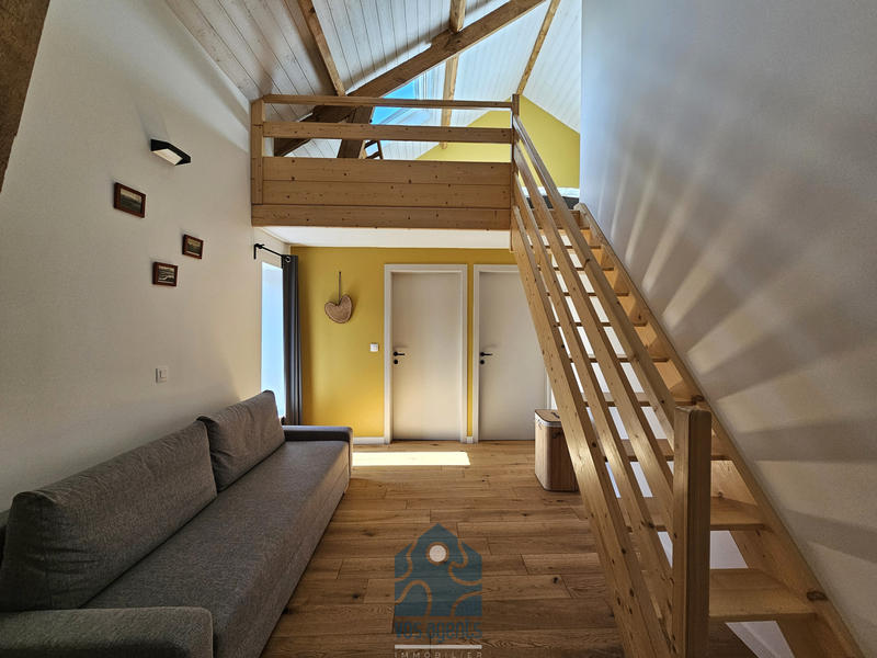 Propriété - 316 m² - 10 pièces