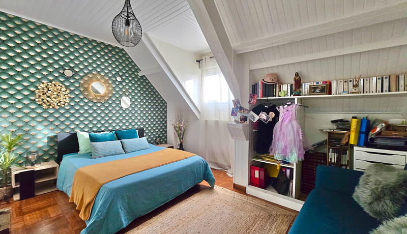 Maison - 100 m² - 4 pièces