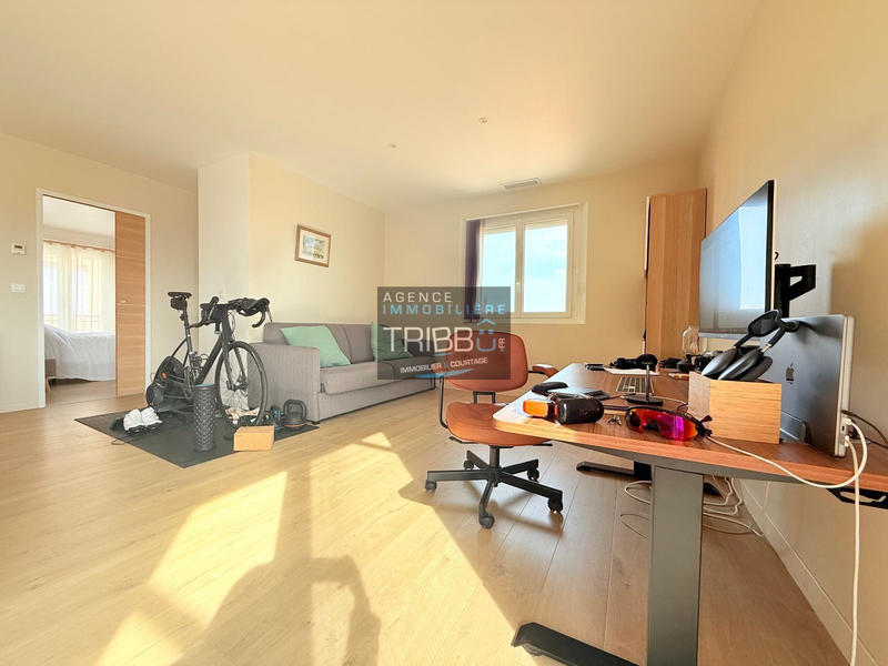 Appartement - 107 m² - 3 pièces