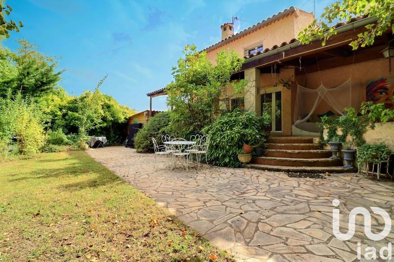 Maison - 174 m² - 5 pièces