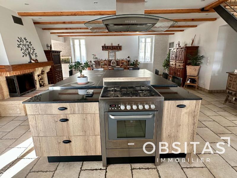 Immeuble - 150 m² - 3 pièces