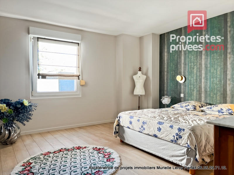 Maison - 319 m² - 7 pièces