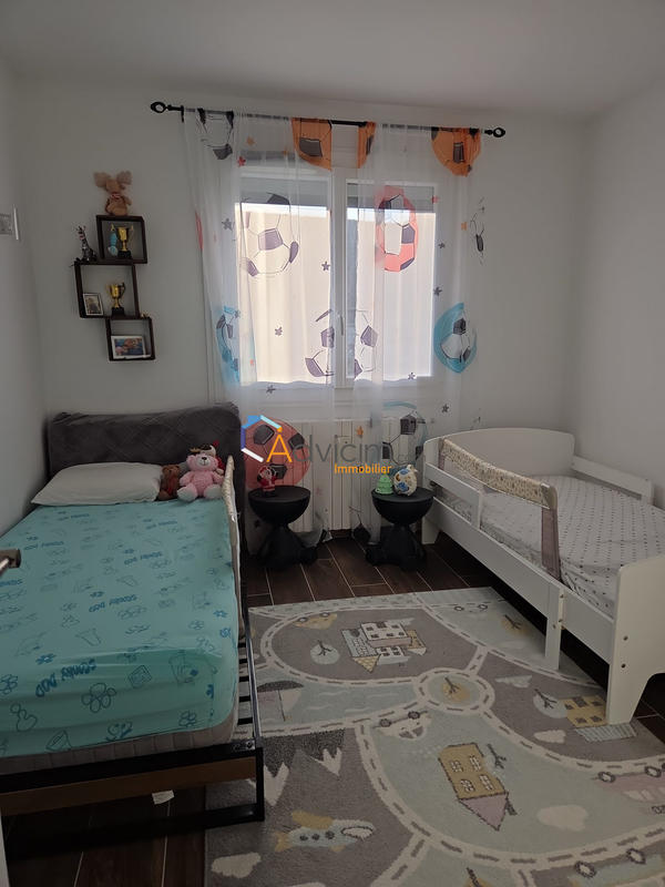 Maison - 150 m² - 7 pièces