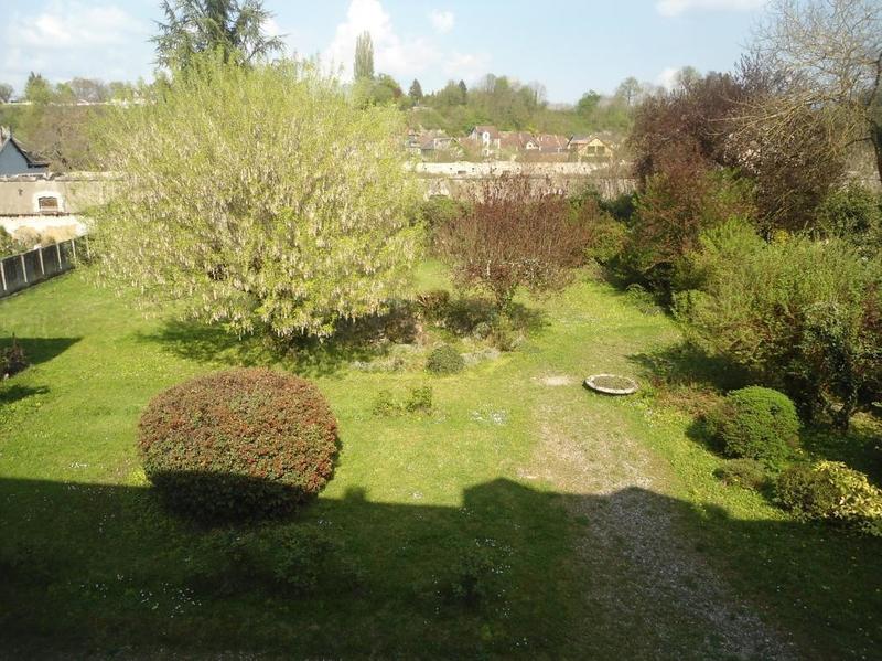 Propriété - 305 m² - 13 pièces
