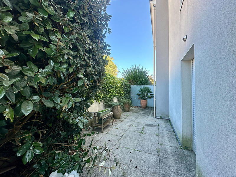 Appartement - 75 m² - 3 pièces