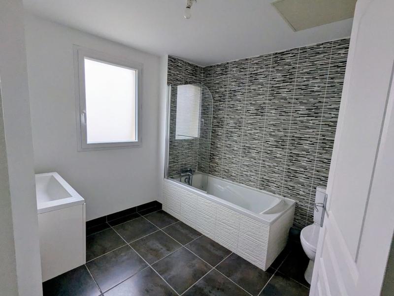 Maison contemporaine - 91 m² - 4 pièces