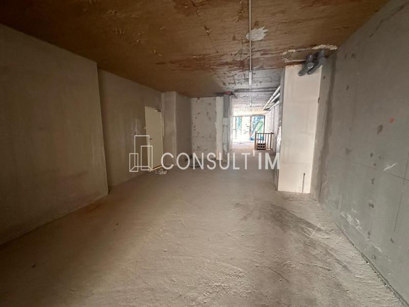 Local commercial - 146 m²