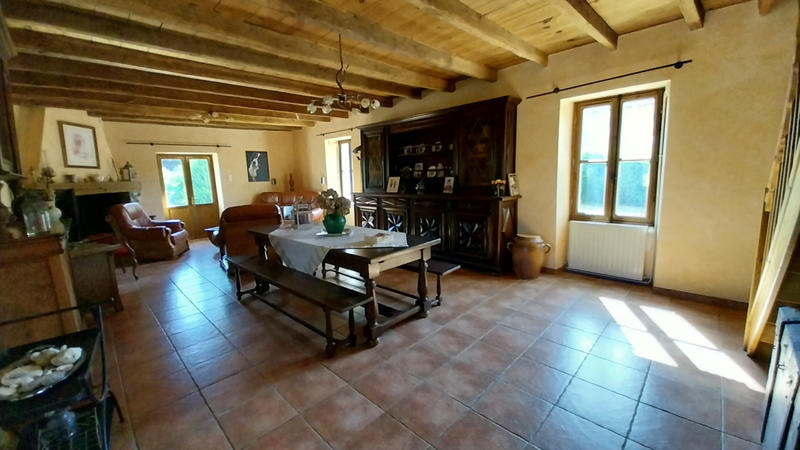 Maison - 187 m² - 6 pièces