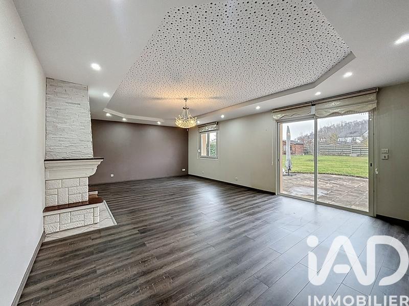 Maison - 204 m² - 7 pièces