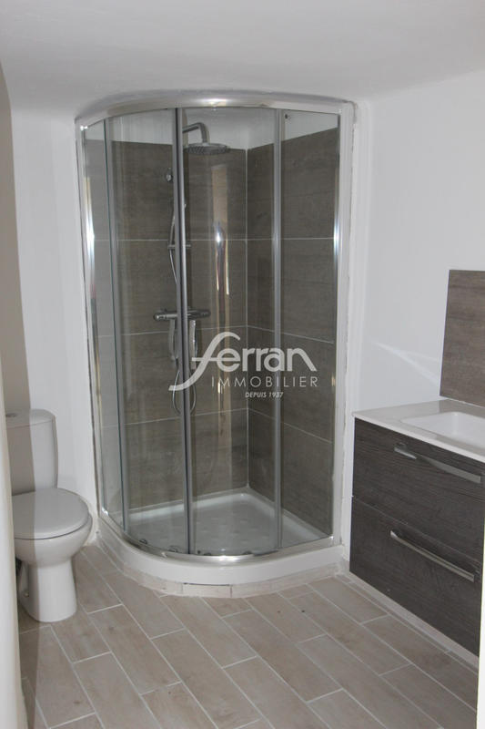 Maison de village - 94 m² - 4 pièces