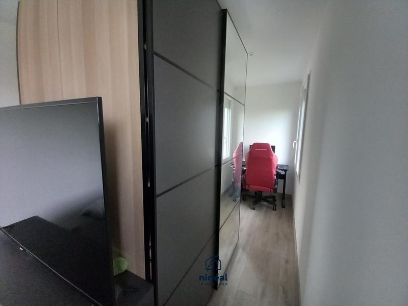 Maison traditionnelle - 96 m² - 4 pièces