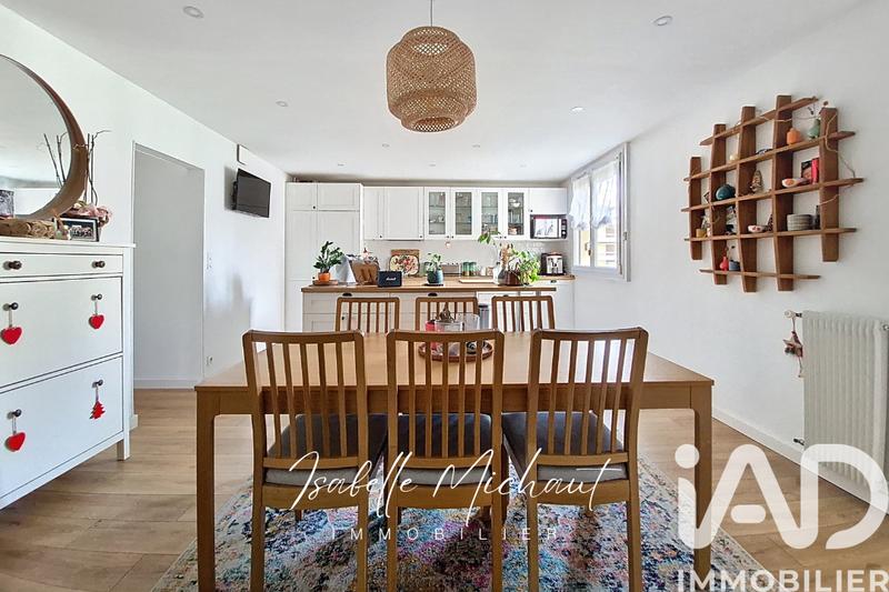 Appartement - 92 m² - 4 pièces