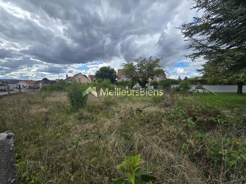 Terrain constructible - 581 m²