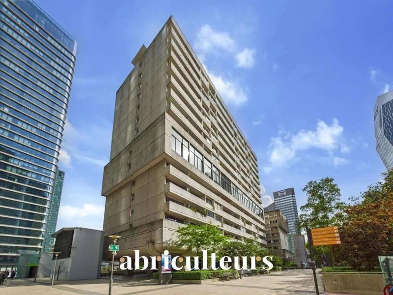 Appartement ancien - 86 m² - 3 pièces