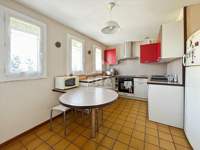 Maison - 114 m² - 7 pièces