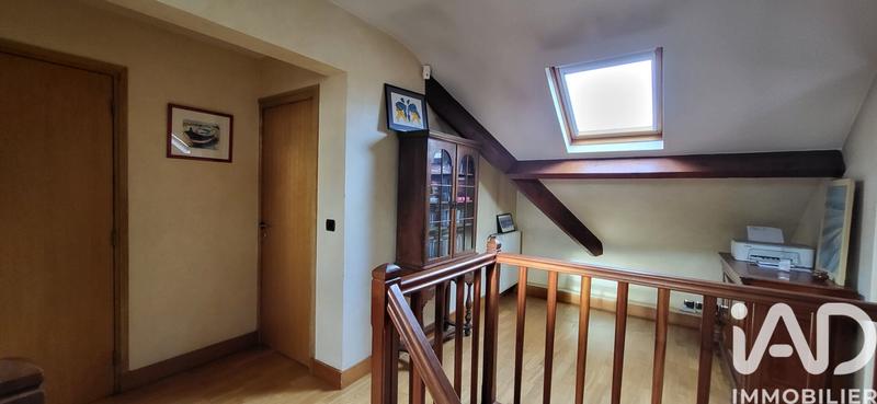 Maison - 173 m² - 8 pièces