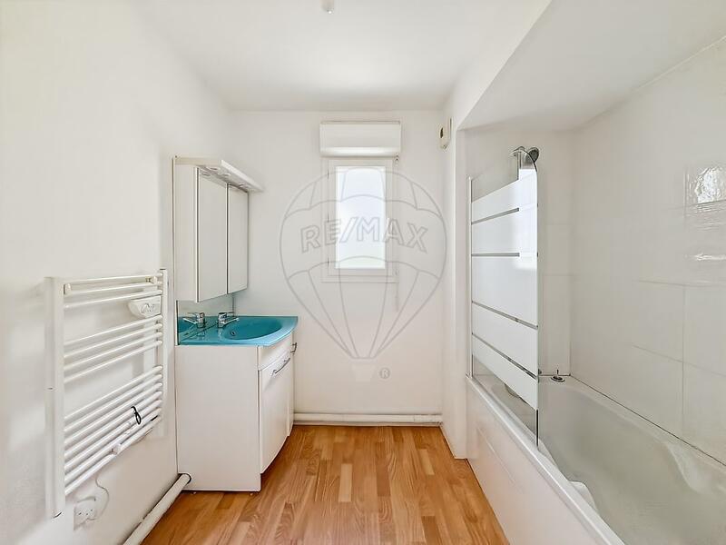 Maison - 81 m² - 4 pièces