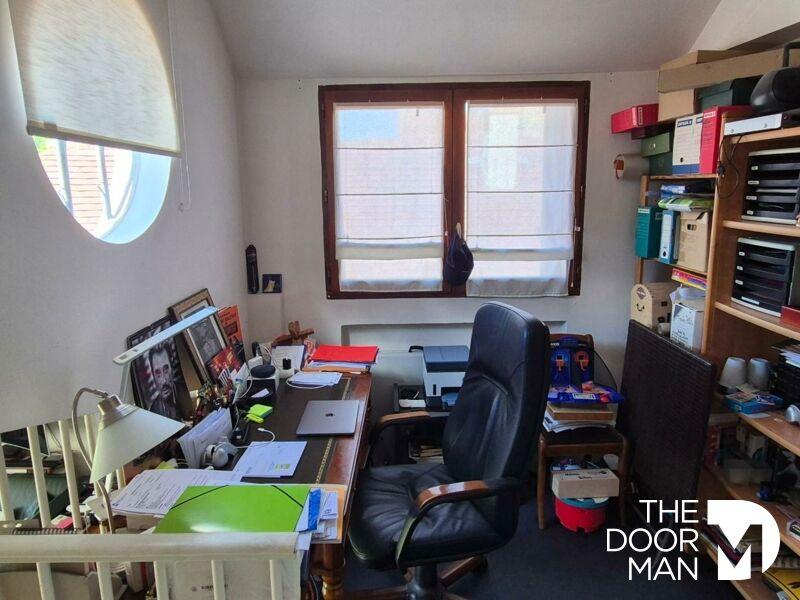 Maison ancienne - 216 m² - 8 pièces