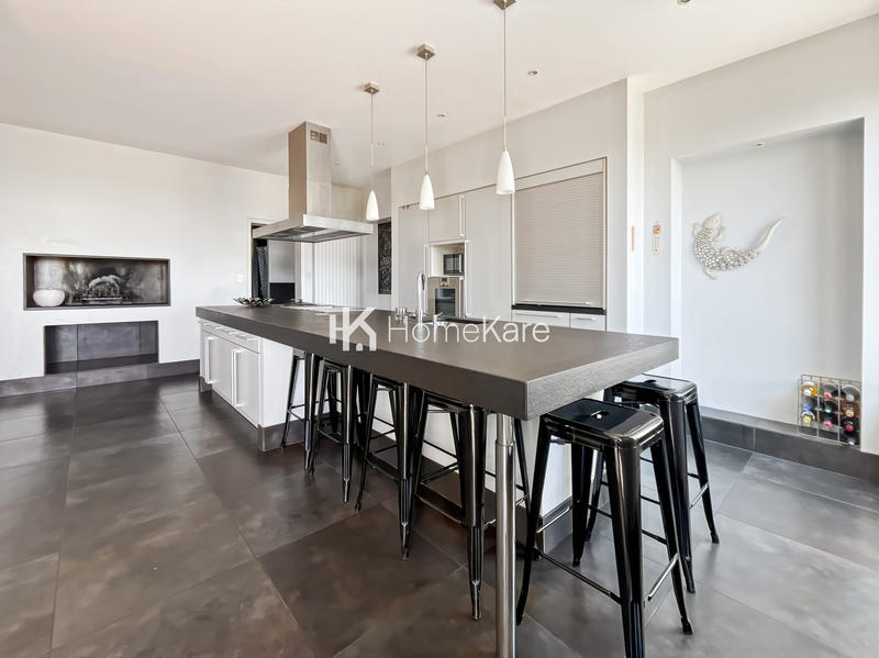 Appartement - 160 m² - 4 pièces