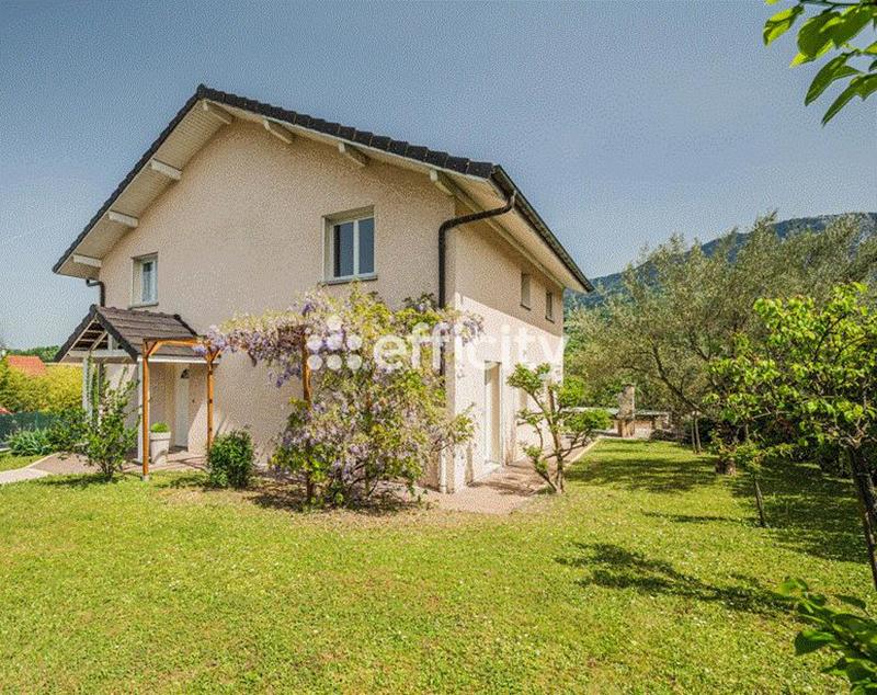 Maison - 169 m² - 6 pièces