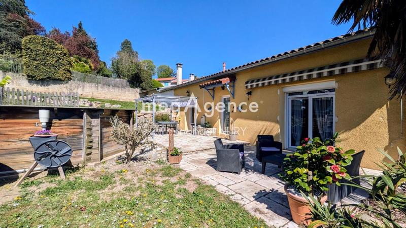 Maison - 110 m² - 4 pièces