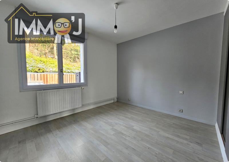 Maison - 196 m² - 8 pièces