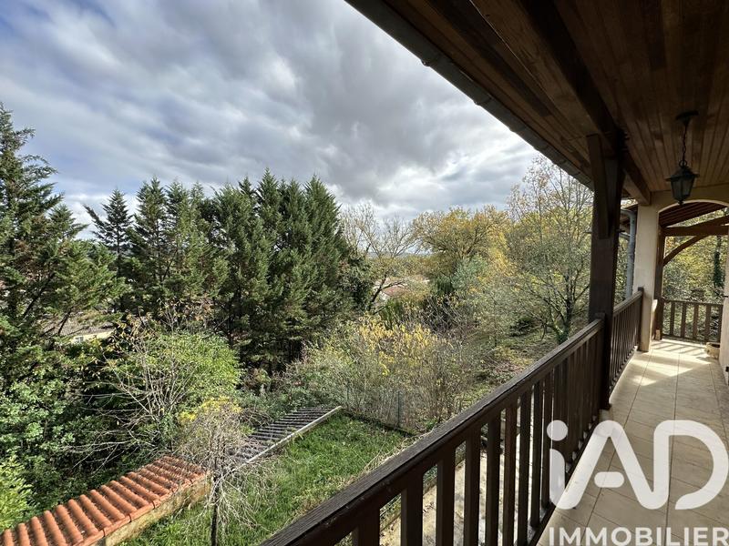 Maison - 113 m² - 6 pièces