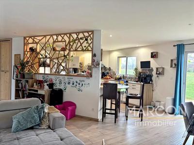 Maison - 140 m² - 6 pièces