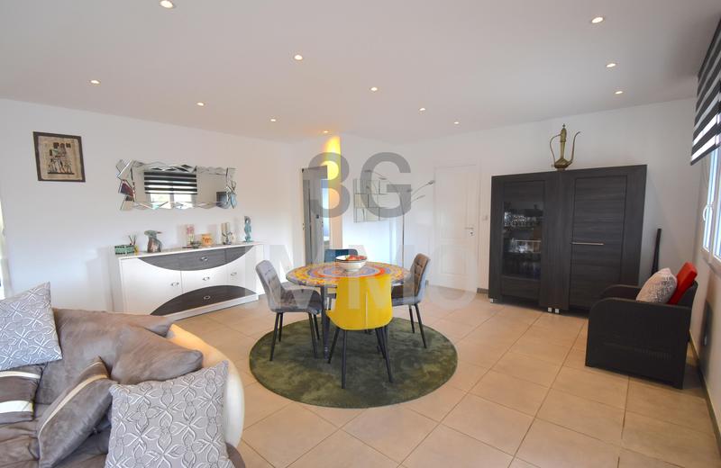 Villa - 97 m² - 3 pièces