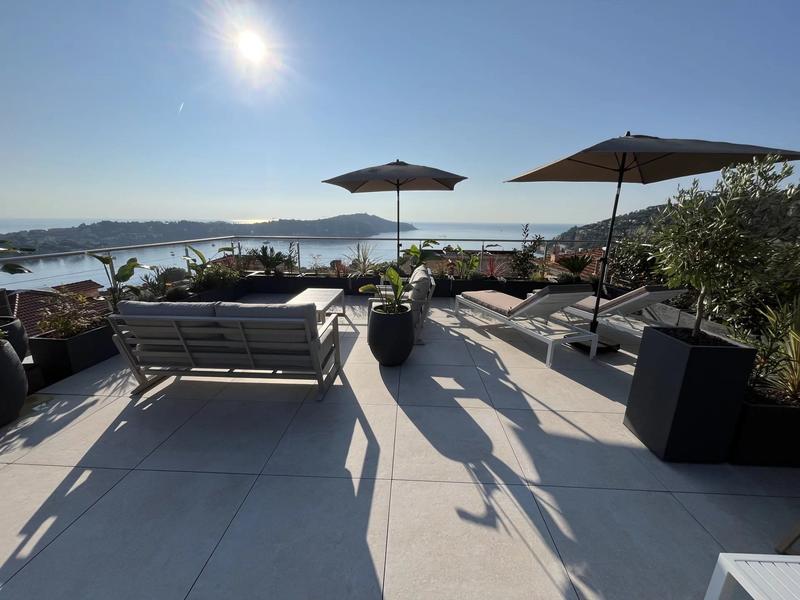 Appartement - 100 m² - 4 pièces