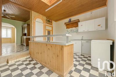 Maison - 140 m² - 6 pièces