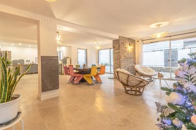 Maison - 188 m² - 7 pièces