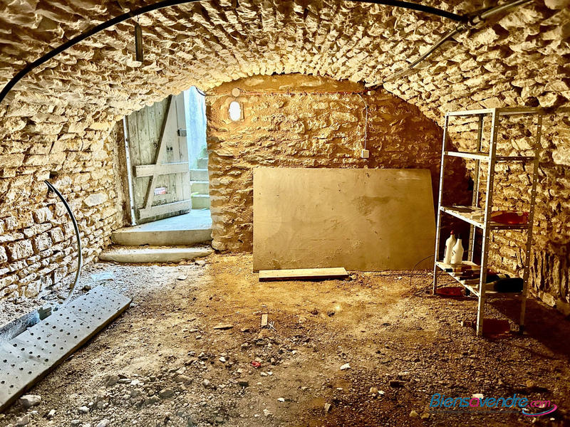 Maison ancienne - 199 m² - 6 pièces