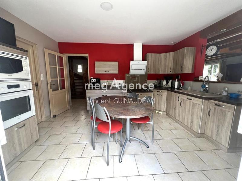 Maison - 163 m² - 7 pièces