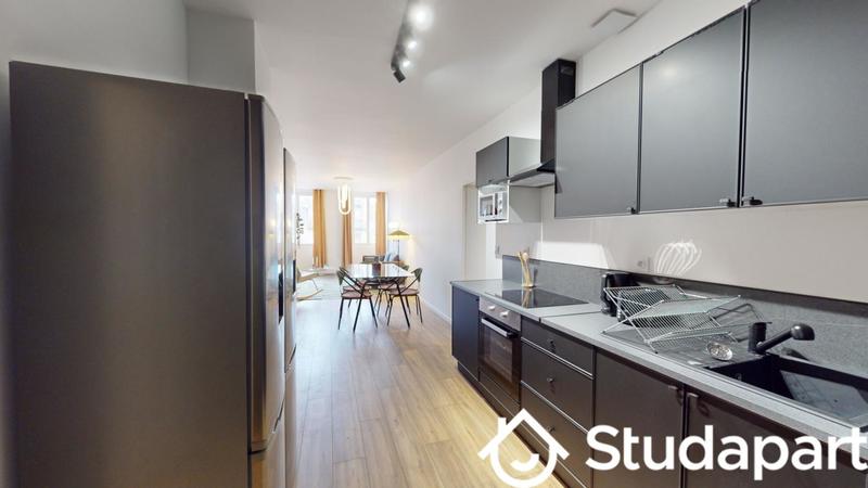 Chambre - 13 m² - 1 pièce