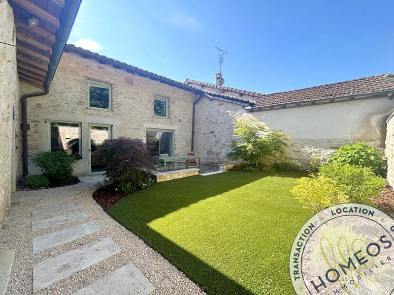 Maison de village - 179 m² - 5 pièces