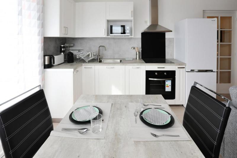 Appartement - 85 m² - 5 pièces