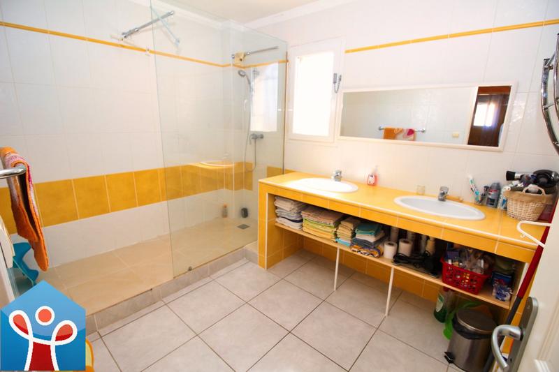 Maison - 135 m² - 5 pièces