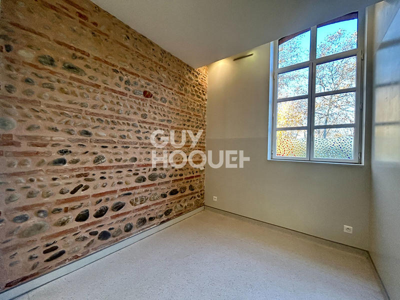 Local d'activité / Entrepôt - 58 m² - 4 pièces