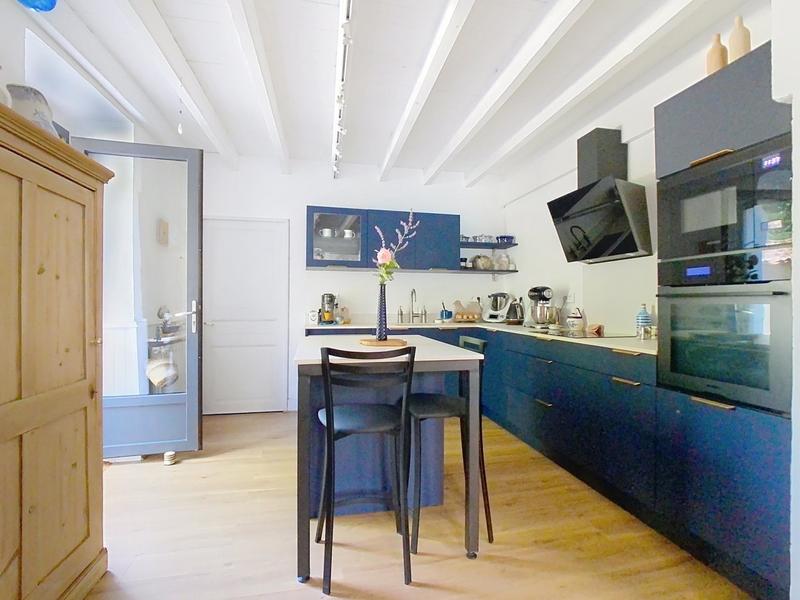 Maison - 231 m² - 10 pièces