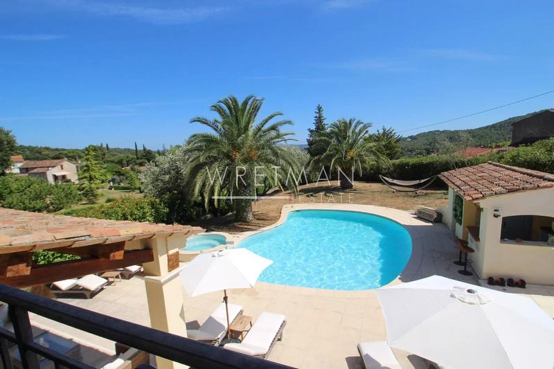 Villa - 185 m² - 5 pièces