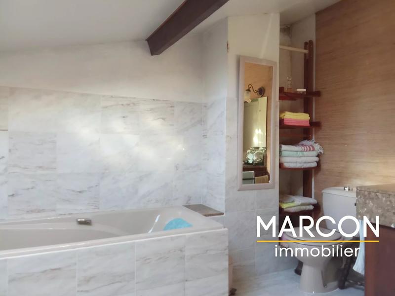 Maison de village - 123 m² - 5 pièces