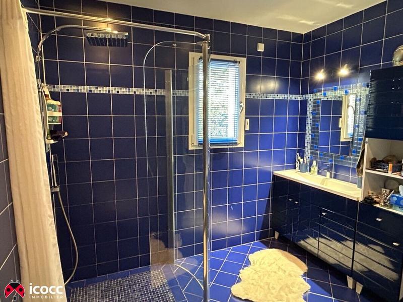 Pavillon - 102 m² - 4 pièces