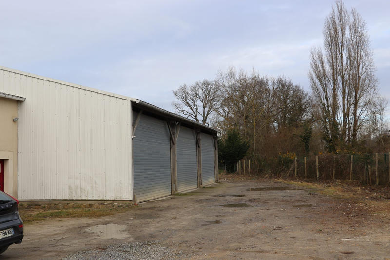 Local d'activités - 3 450 m²